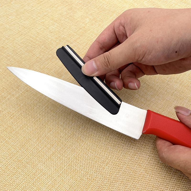 sharpening angle for kitchen knives