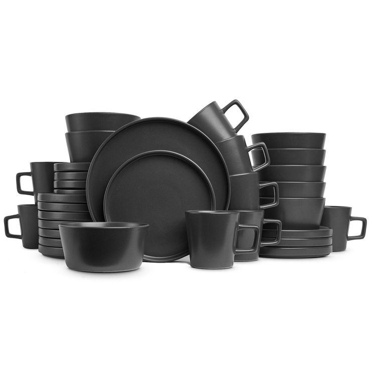 black tableware set