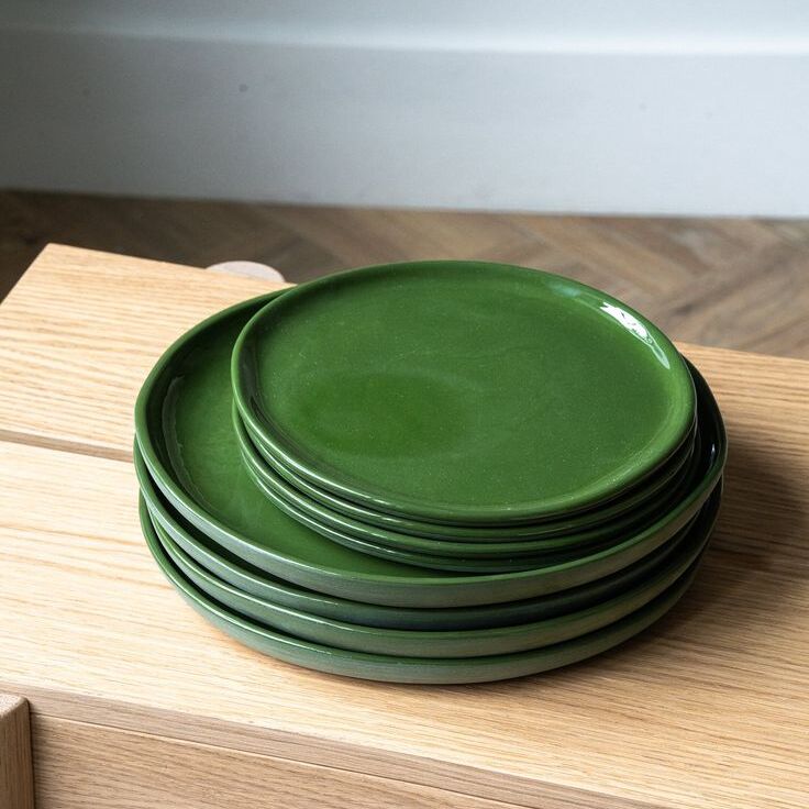 Handmade Ceramic Plates: Elevate Your Dining Experience post thumbnail image