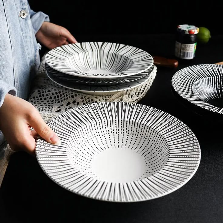 modern restaurant tableware