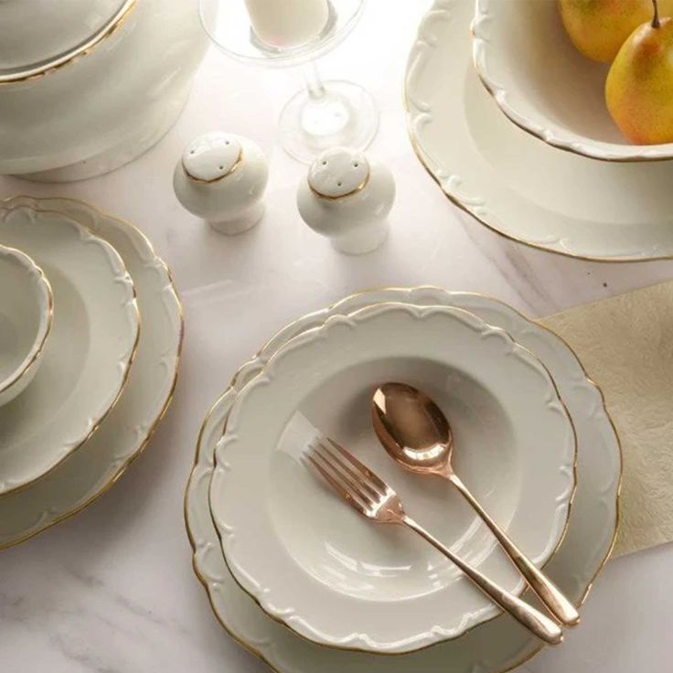 Ceramic tableware