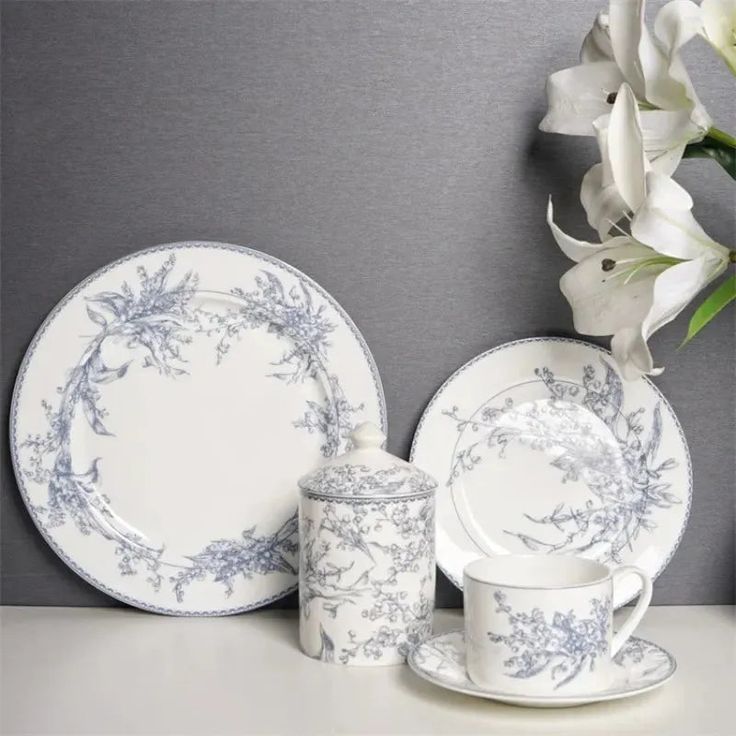 dinnerware