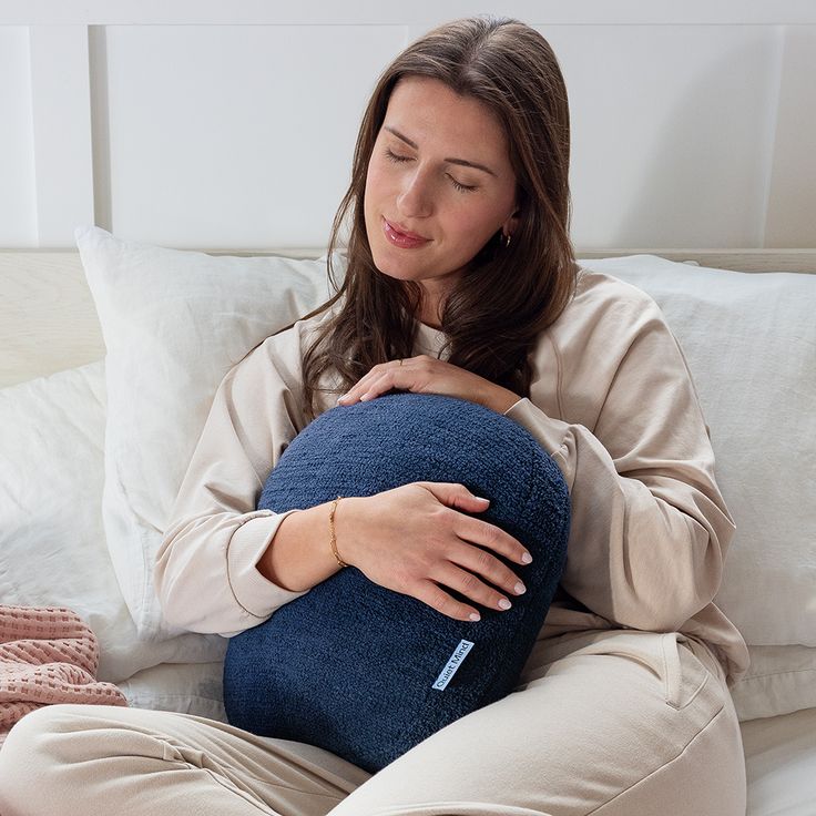 Hugging pillow