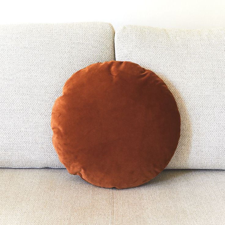 circle pillow