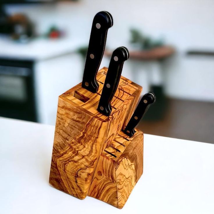 wodden knife holder