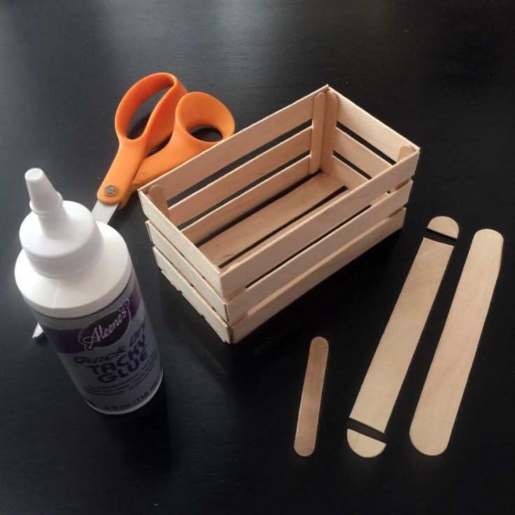 DIY Woodworking Crafts: Transform Old Wood into Art post thumbnail image
