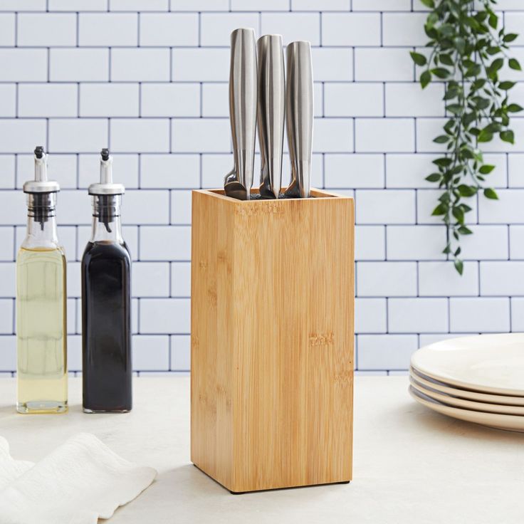 Kitchen knife rack