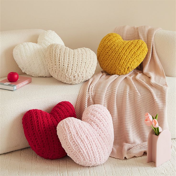 Woven pillow