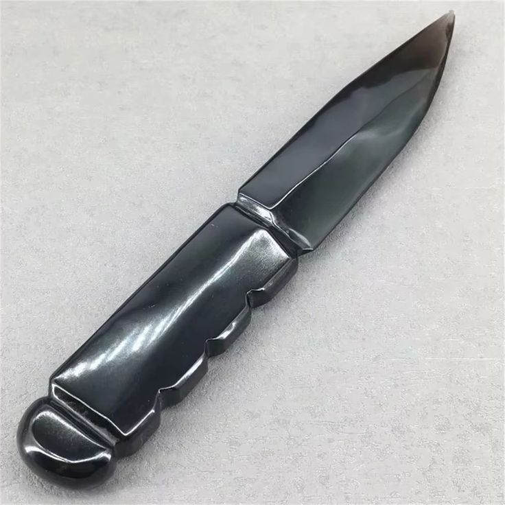 kitchen knife