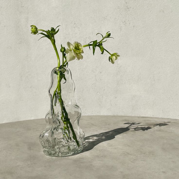 Flower vase